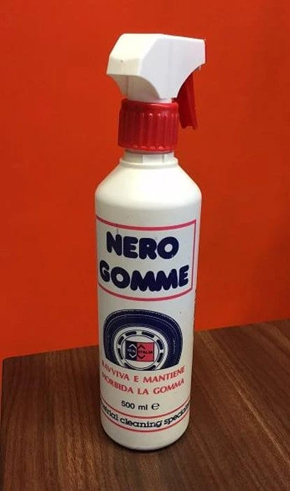 NERO GOMME Ml.500 - Ravviva e mantiene morbido il pneumatico - Immagine 1