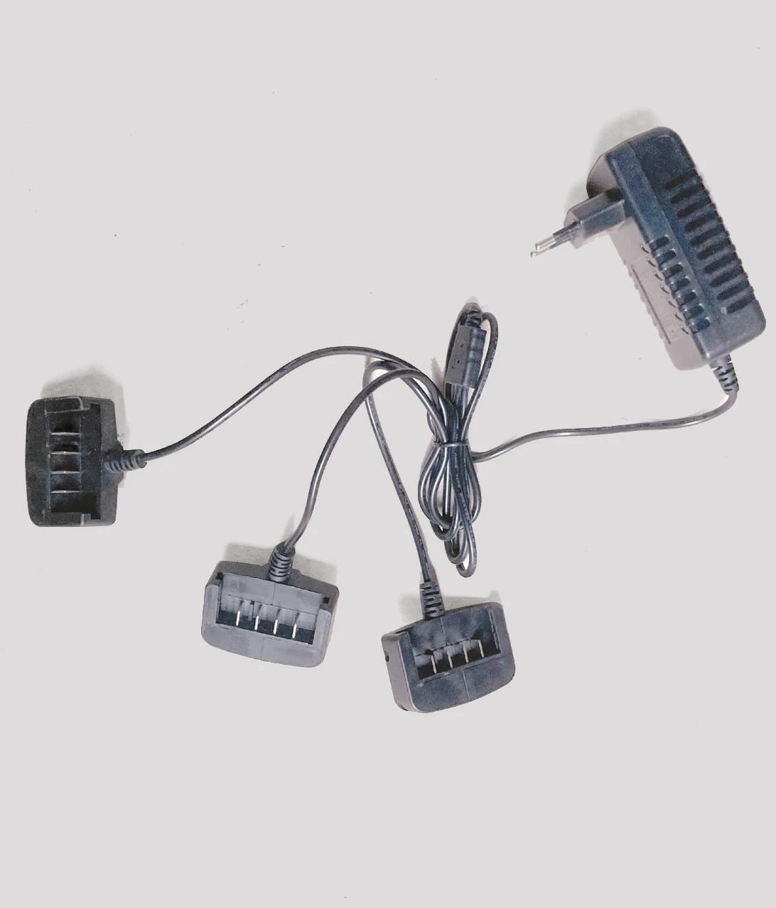 Caricabatteria 3 vie per sega/potatore - Immagine 1