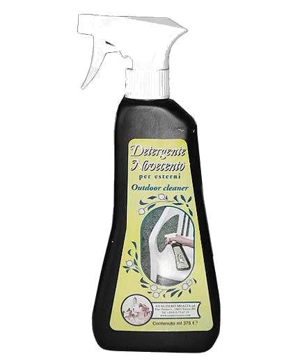 Detergente per esterni