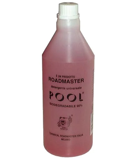 Detergente universale pool