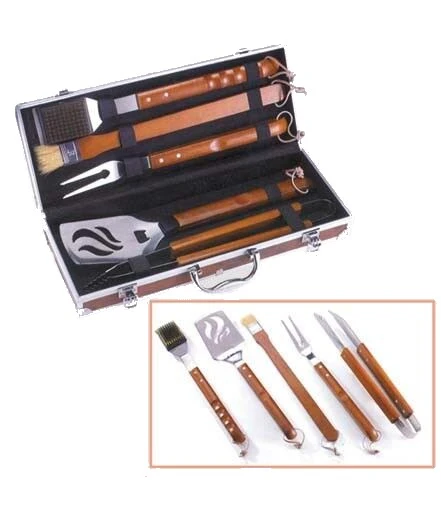 Set barbecue valigetta in radica da 5 pezzi