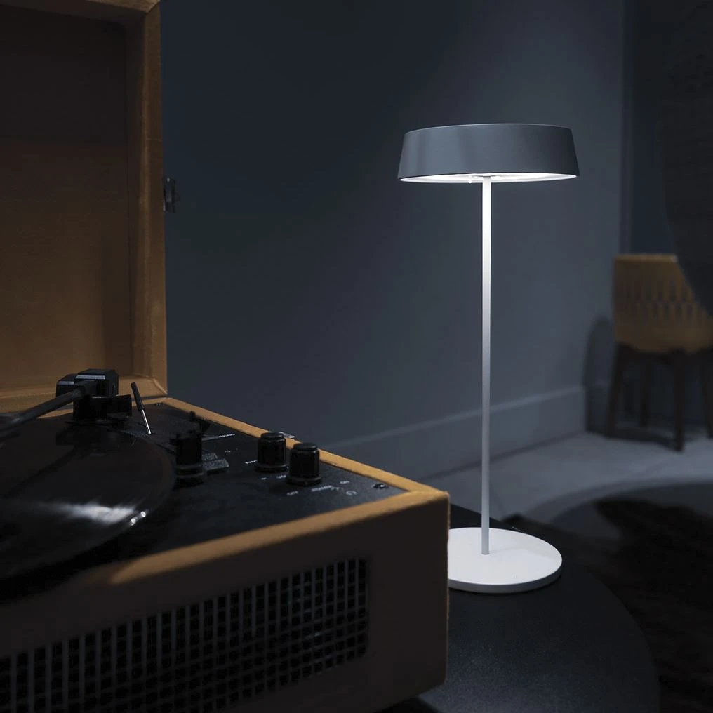 Lampada led ricaricabile tavolo – Colore: bianco